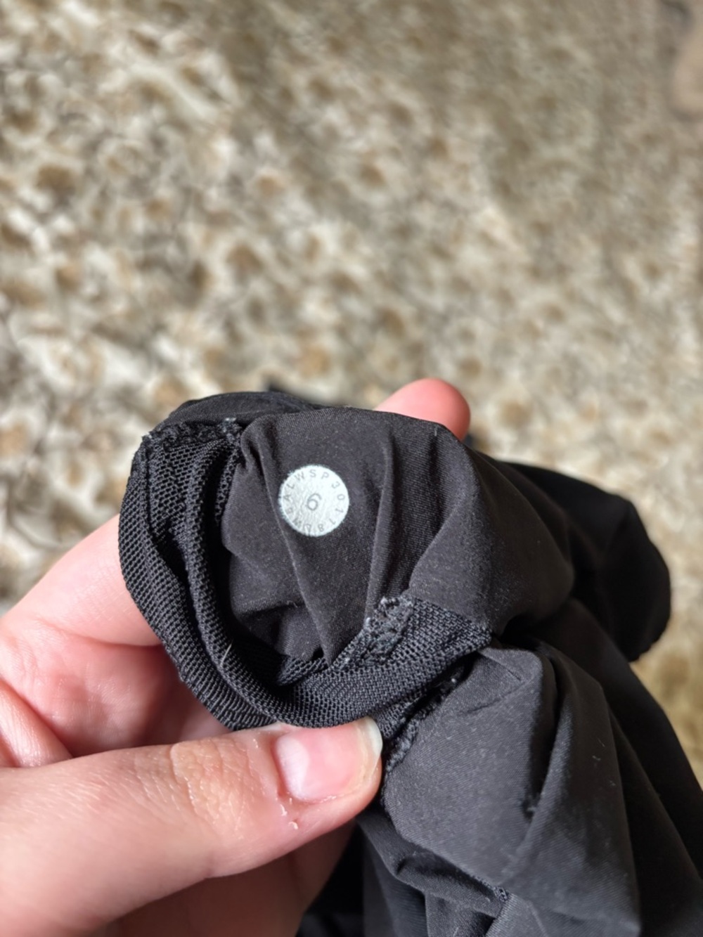 Lululemon keep Moving 7/8 pant - Picture 7 of 7